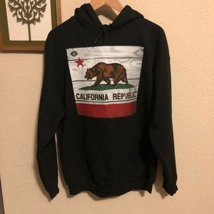 California Republic Bear Hoodie Size Large